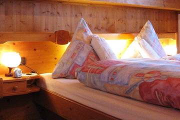 Hütte für 3 Personen in Krün, Bayerische Alpen, Bild 1