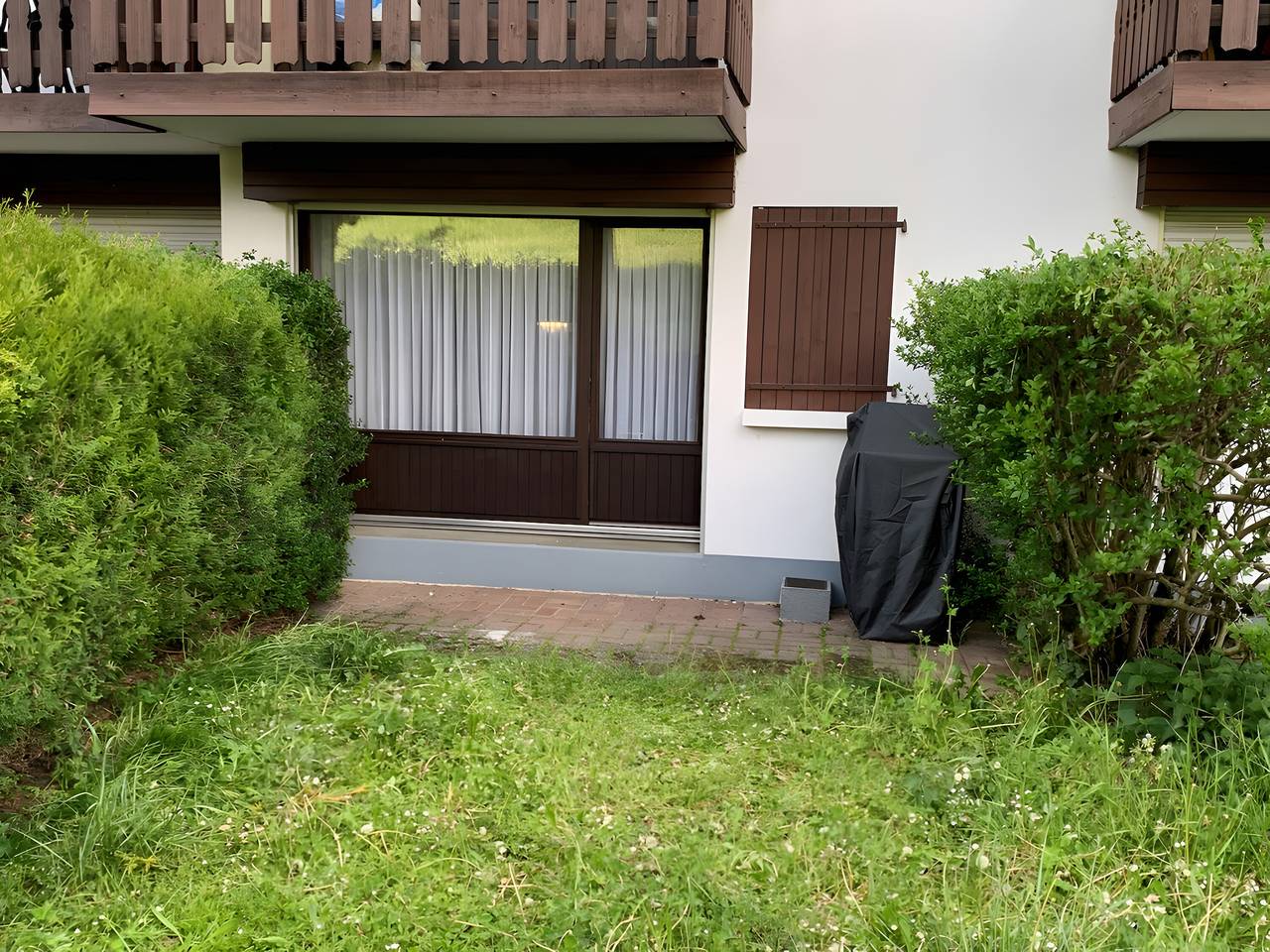 Geheel appartement, Appartement 'Appt De Montagne Araches' met Privéterras en Gemeenschappelijke Tuin in Les Carroz, Arâches-la-Frasse