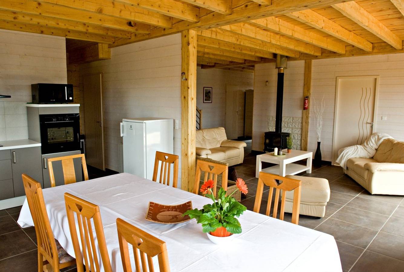 Chalet avec vue exceptionnelle in Saint-Nectaire, Parc naturel régional des Volcans d'Auvergne