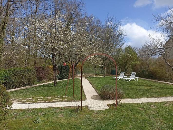 Location de vacances pour 6 personnes, avec jardin et vue dans Veuzain-sur-Loire