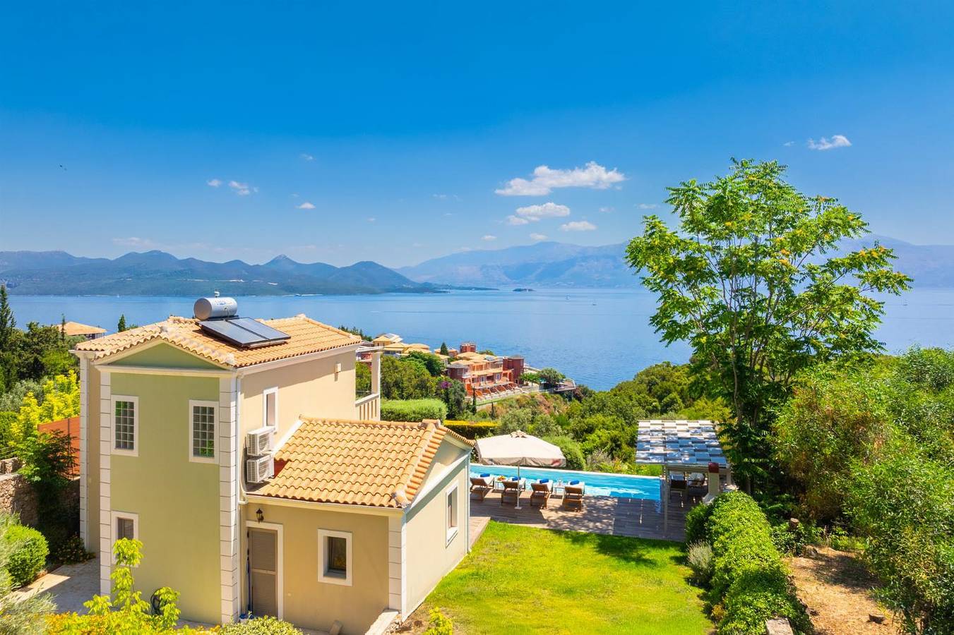 Villa Melanthi in Nikiana, Alexandros