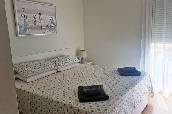 Appartement entier, 2 bedroom apartment - Sleeps 4 - Pool  - Garden in Pego, Costa Blanca