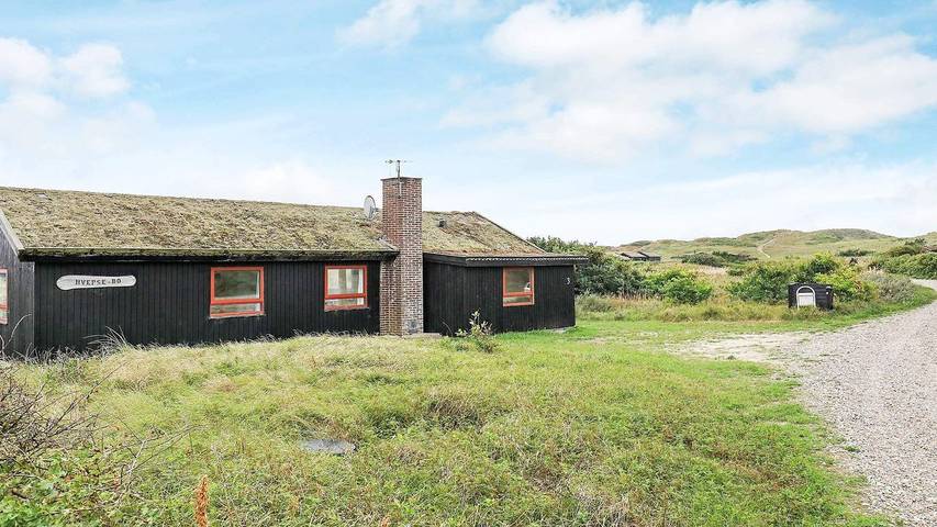 Feriehus for 7 personer, med terrasse i Danmark