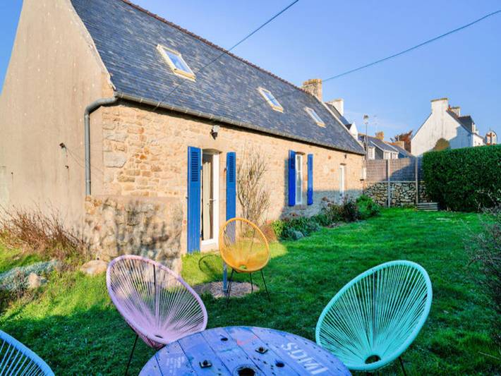 Gîte pour 5 personnes, avec jardin dans Saint-Guénolé - 2