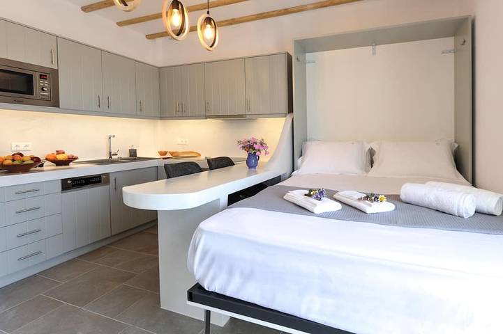 Ganze Wohnung, Droufakos’ Zuhause, luxuriöses Apartment am Meer mit Aussicht in Sifnos