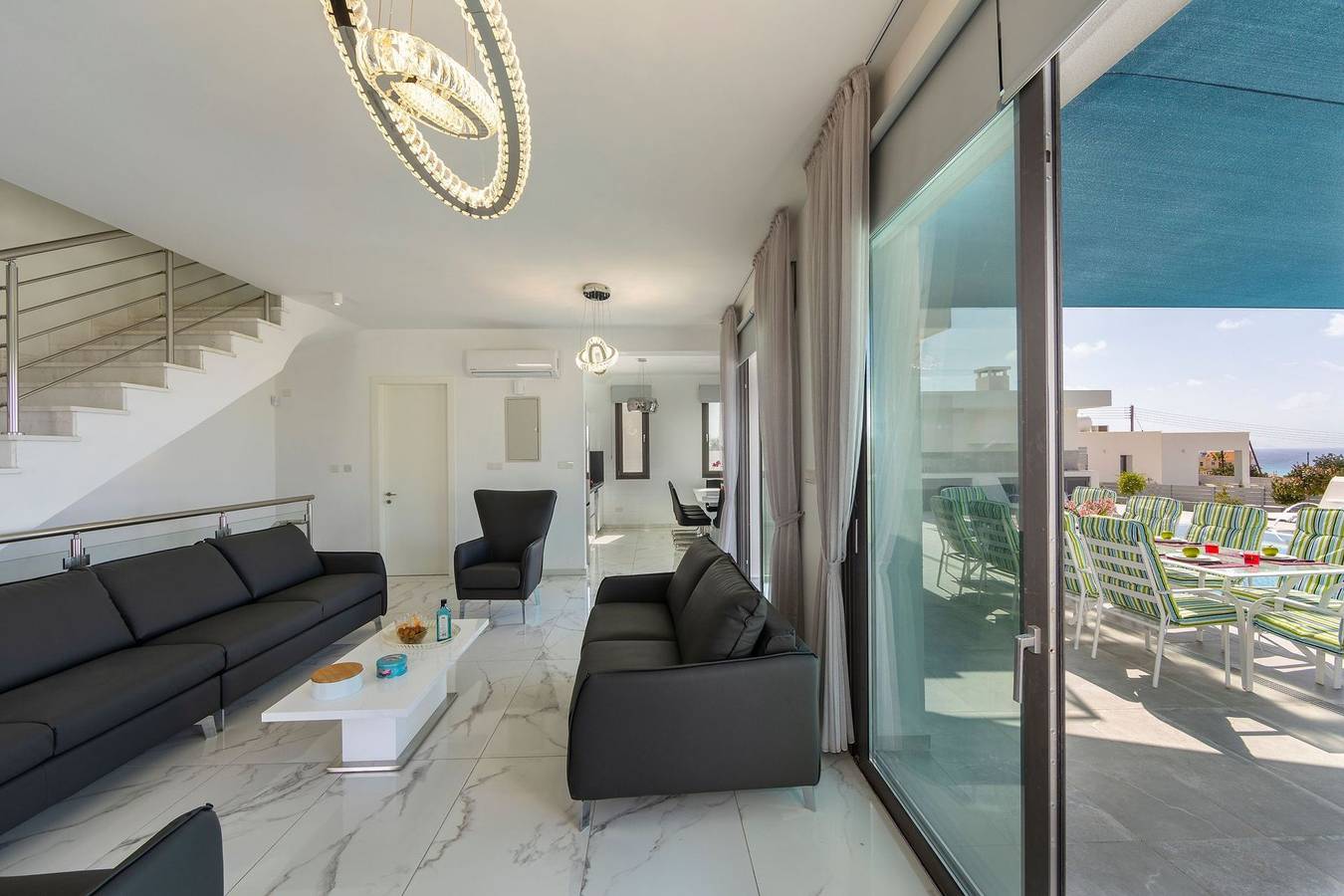 Luxury Paphos Villa | Villa Aldebaran | 5 Bedroom Villa | Private Swimming Pool | Great Sea Views in Paphos, Südzypern