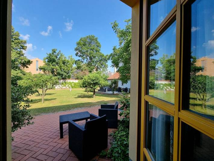 Hotel für 6 Personen, mit Garten in Babelsberg - 3