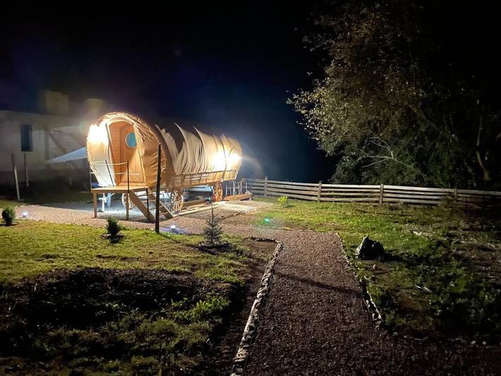 Camping für 2 Personen, mit Garten und Ausblick in Rumänien