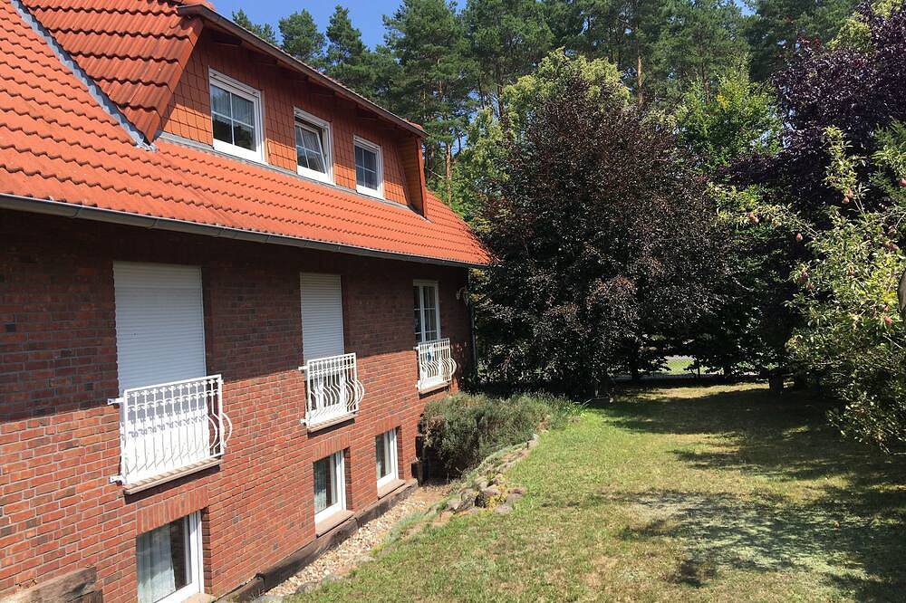 Ganze Wohnung, Gemütliche Ferienwohnung im Herzen der Mecklenburgischen Seenplatte in Mirow, Mecklenburg-Strelitz