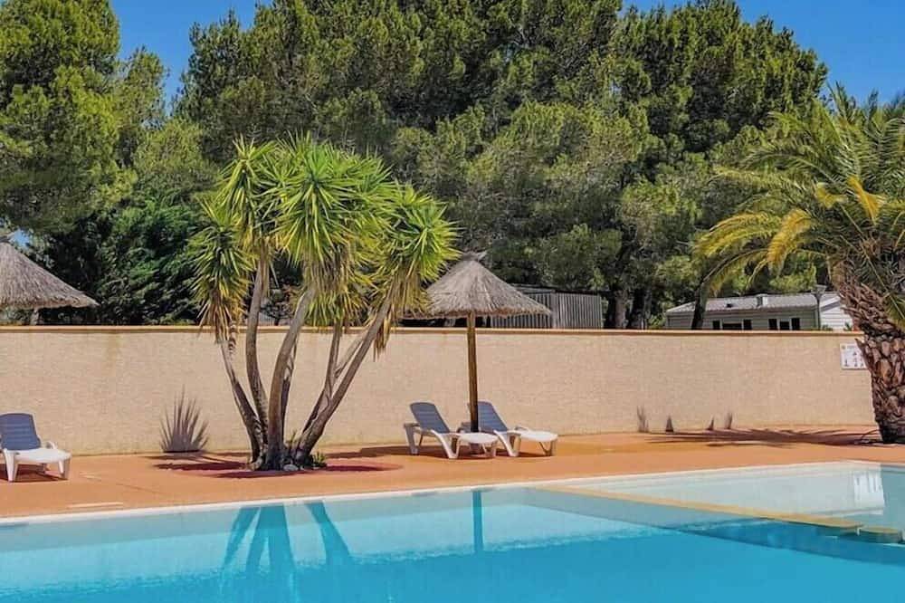 Zecamping 3 étoiles piscine chauffée animaux acceptés roulotte 15m2 in Sigean, Mittelmeerküste (Frankreich)