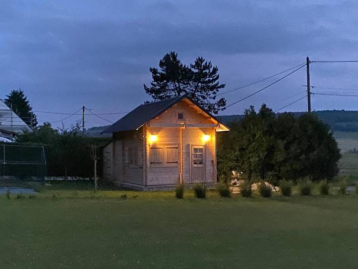 Camping pour 4 personnes, avec jardin ainsi que terrasse et vue dans l' Aisne - 2