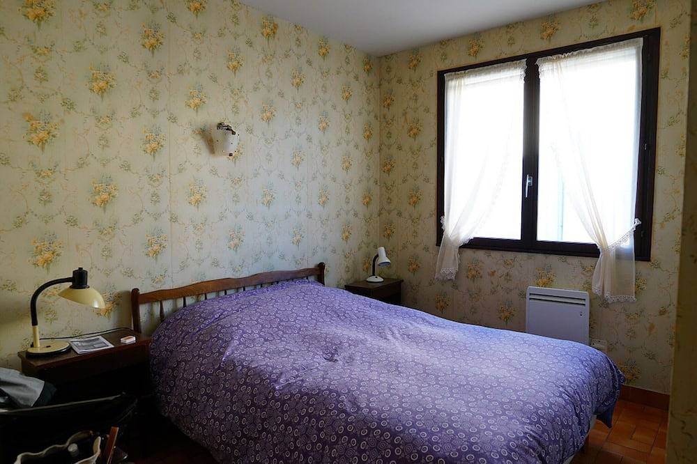 Einzelchalet für 6-7 Personen mit Grill, Terrasse, Parkplatz, Haustiere erlaubt in Gruissan in Gruissan (Ville), Gruissan