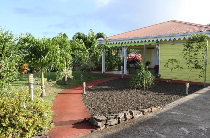 Villa pour 4 personnes, avec terrasse et jardin