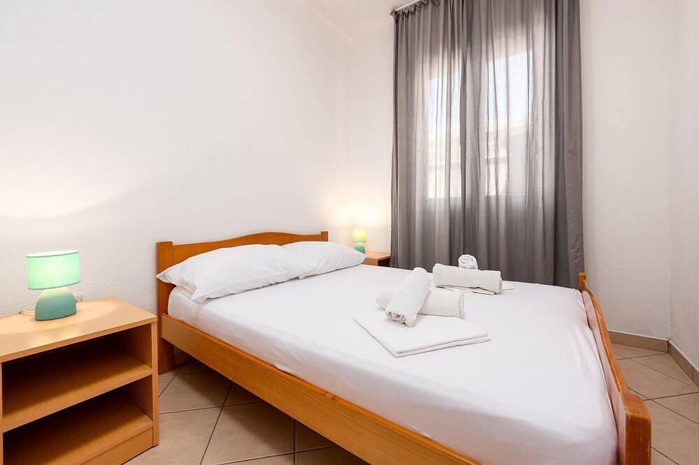 Geheel appartement, Geweldig appartement in Lukovo Sugarje in Lukovo, Kvarn vasteland