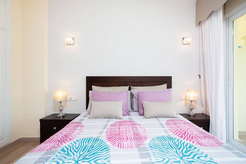 Entire apartment, Luxury Marine Apartament Wifi in Benalmádena Costa, Costa del Sol