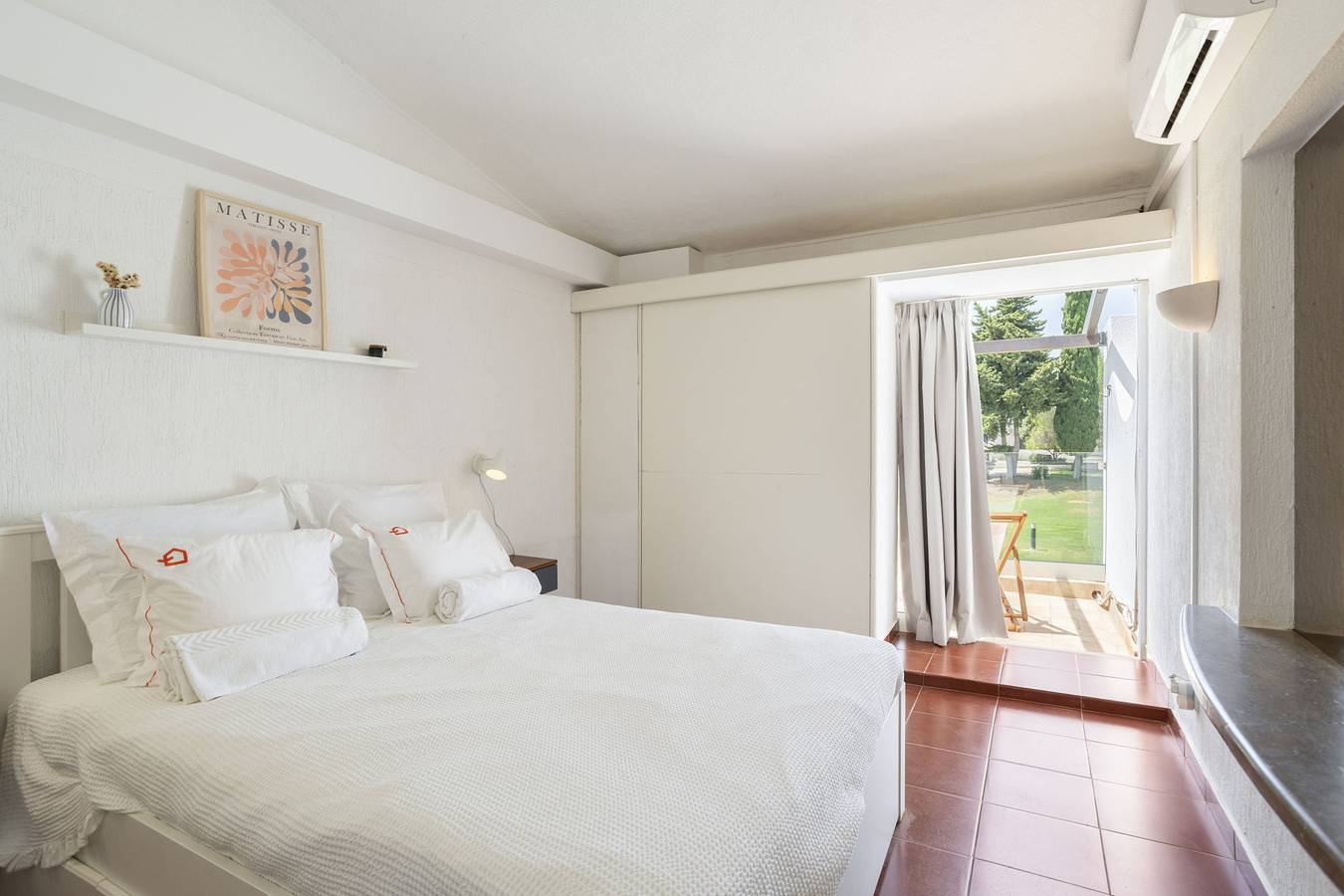 Apartamento entero, Hopstays - Pedras d'El Rei 398 in Pedras d'El Rei, Santa Luzia