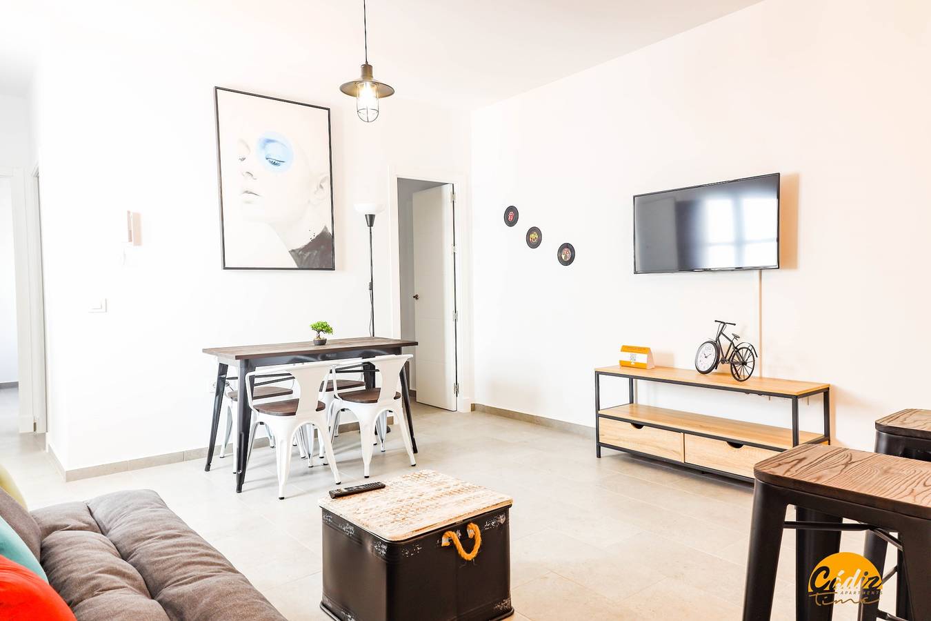 Entire holiday apartment, Casa Rehala Yor by Cadiz Time in Cadiz Old Town, Cádiz