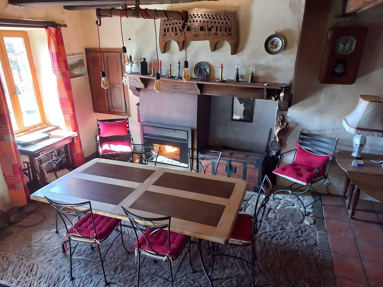 Chambre d’hôtes « Du Mas » avec terrasse privée, jardin commun et Wi-Fi in Saint-Vitte-sur-Briance, Région de Limoges