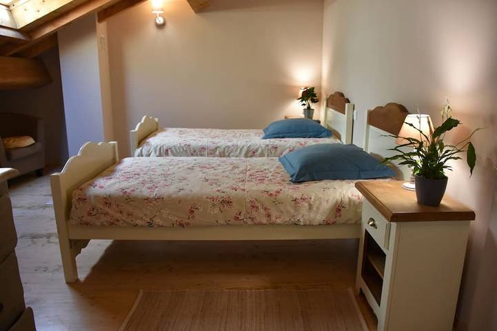 Location de vacances pour 4 personnes, avec jardin à Siguer - 2