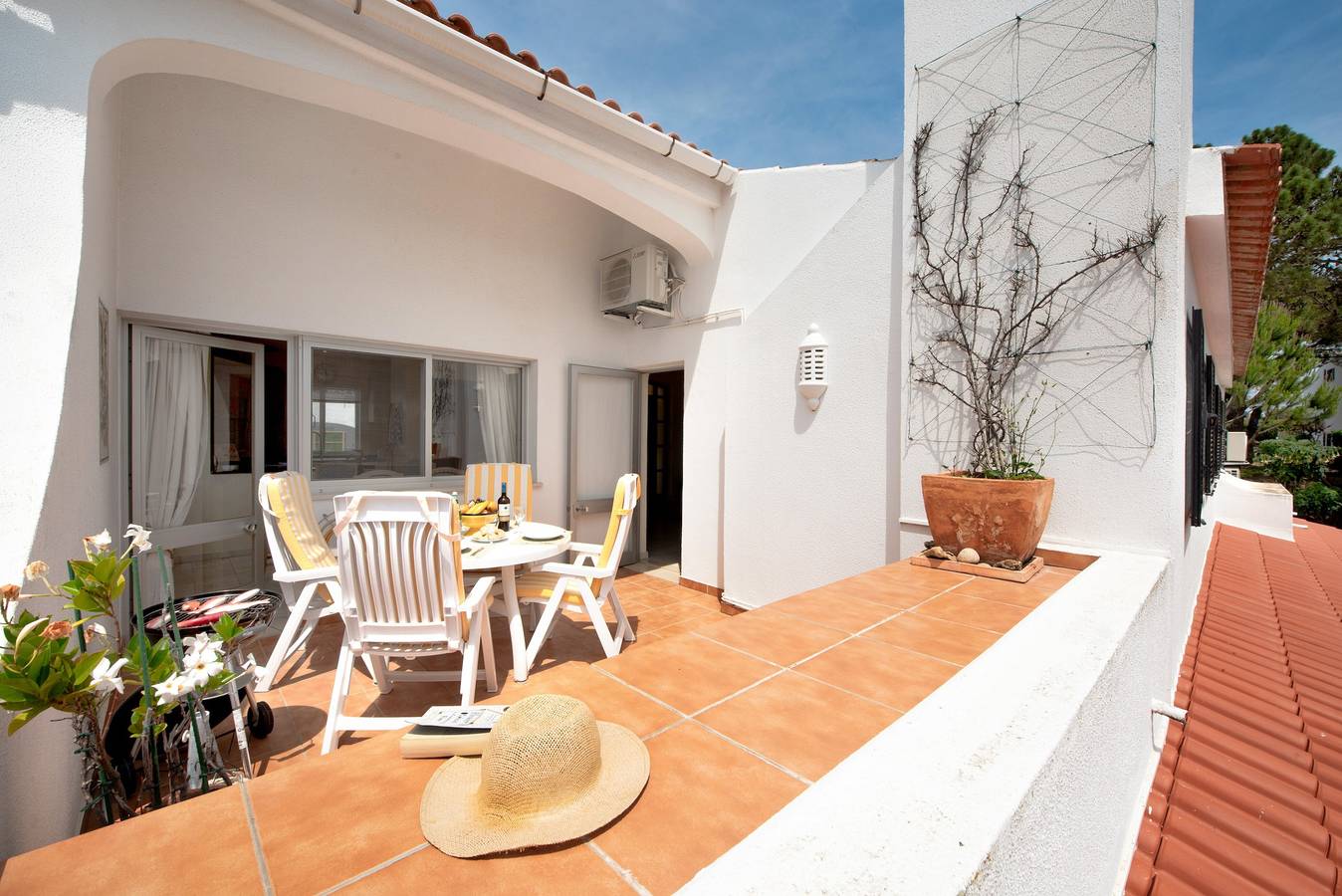 Ganze Wohnung, Ferienwohnung "Mng Elliott 90c" mit privater Terrasse und Wlan in Vale do Lobo, Almancil