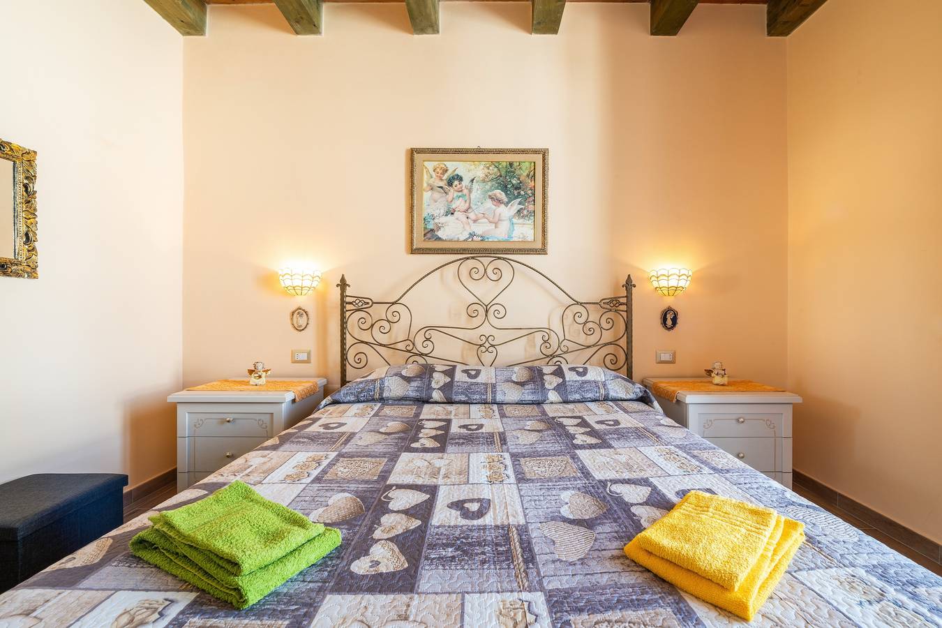 Ganze Wohnung, Ferienwohnung 'Da Giò, A Due Passi Dal Mare' mit privater Terrasse und Klimaanlage in Calasetta, Sant'Antioco