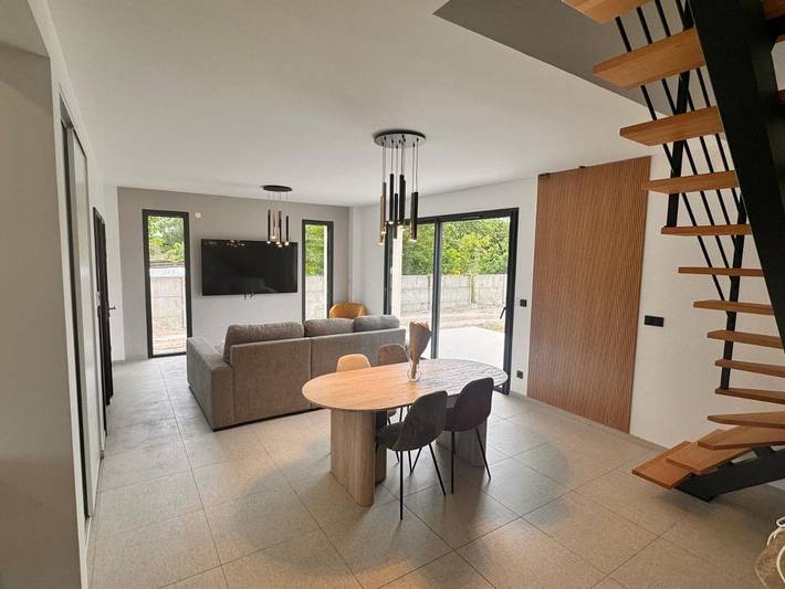 Gîte pour 4 personnes, avec jardin et terrasse dans Saint-Hilaire-Saint-Mesmin - 3