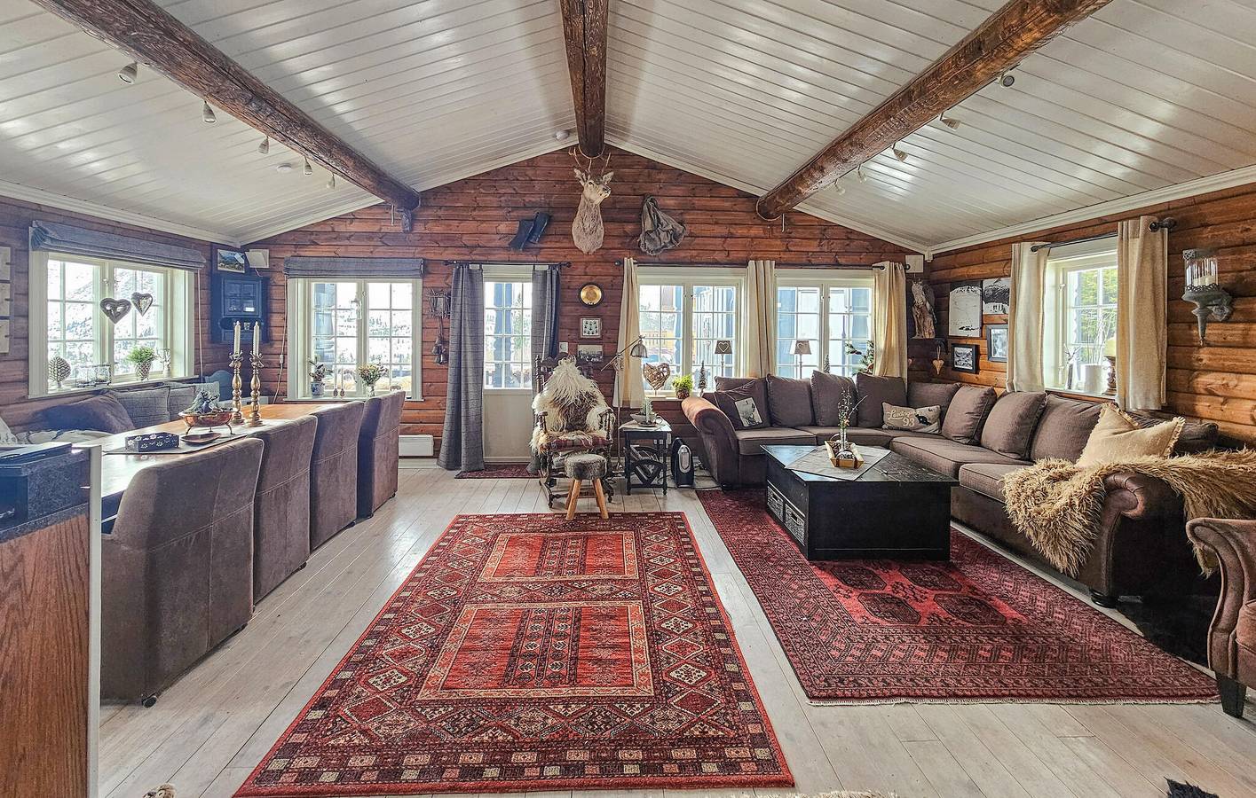 Ferienhaus für 10 Personen mit Seeblick in Kvitåvatn, Tinn
