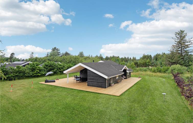 Ferienhaus für 6 Personen, mit Sauna und Garten sowie Whirlpool und Terrasse in Bratten - 2