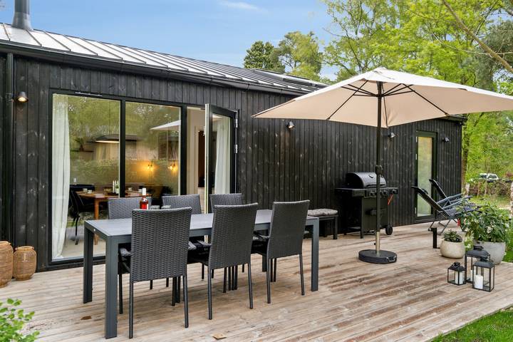 Ferienhaus für 4 Personen, mit Terrasse und Garten