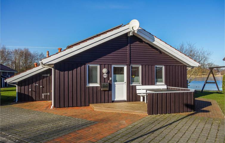 Ferienhaus für 12 Personen, mit Terrasse und Seeblick sowie Sauna und Garten, mit Haustier in Otterndorf - 4