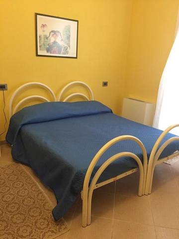 Chambre d’hôte pour 3 personnes, avec vue et jardin à Assemini