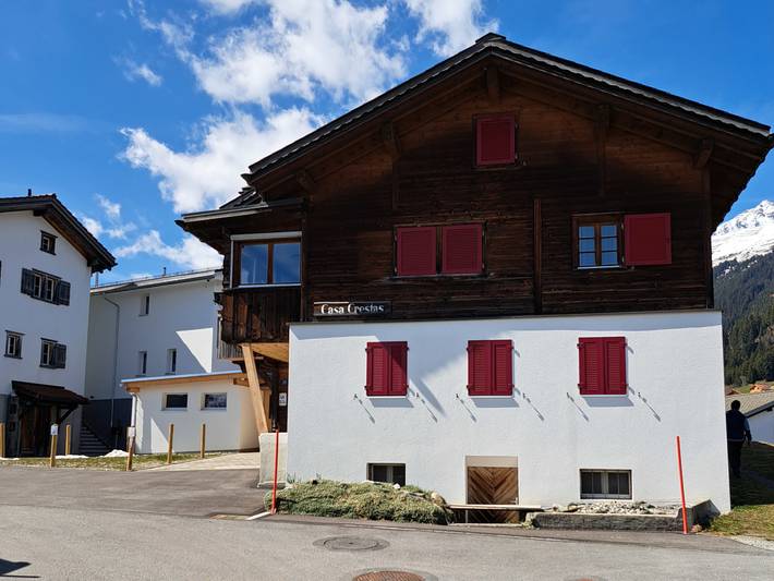 Ganze Ferienwohnung, Ferienwohnung Crestas Calzaferri, Brigels - 4.5 Zimmer Ferienwohnung für max. 6 Pers. im 1. Og in Brigels, Alpenarena