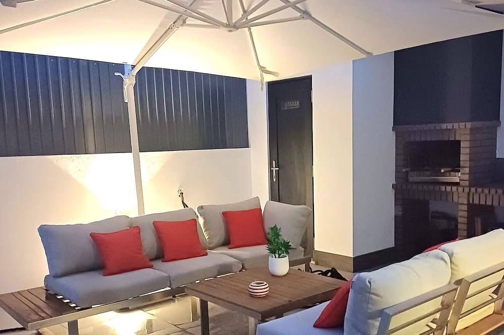 Fantastic holiday home with heated pool in Setúbal, Halbinsel von Setúbal