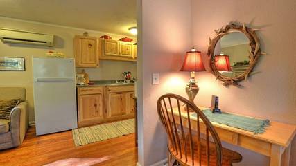 Vacation House for 4 Guests in Fontana Lake, Graham County, Picture 4