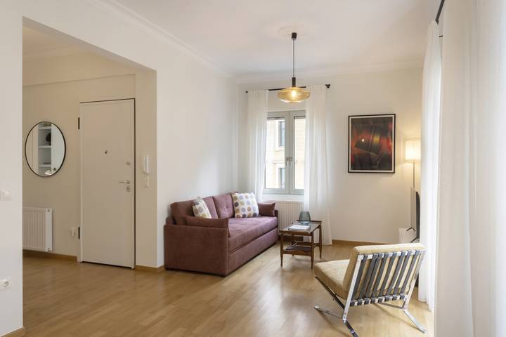 Entire apartment, Stylish 2Br pays homage to timeless charm in Central Section of Athens, Athens