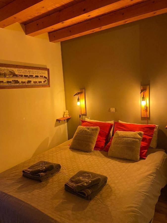 Gîte pour 2 personnes, avec vue et jardin à Villar-d'Arêne - 4