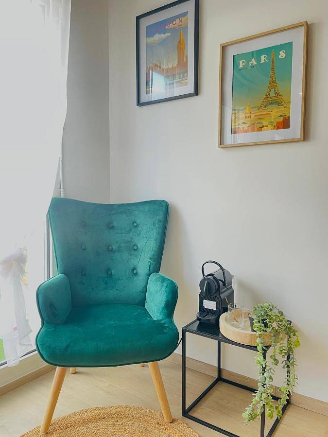 Gîte pour 2 personnes, avec balcon et vue dans Cinema Cameo Commanderie Nancy - 4