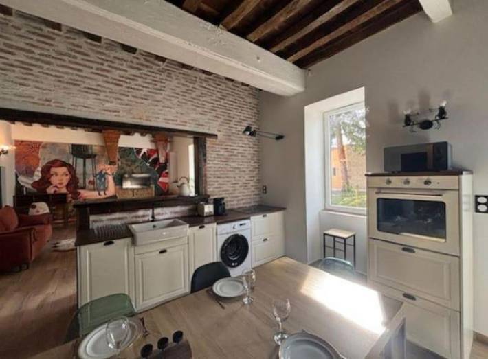 Location de vacances pour 8 personnes, avec terrasse à Montaigu-le-Blin - 3