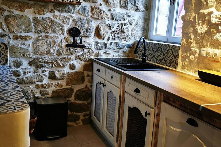 Gîte pour 3 personnes à Saint-Paul-la-Coste - 2