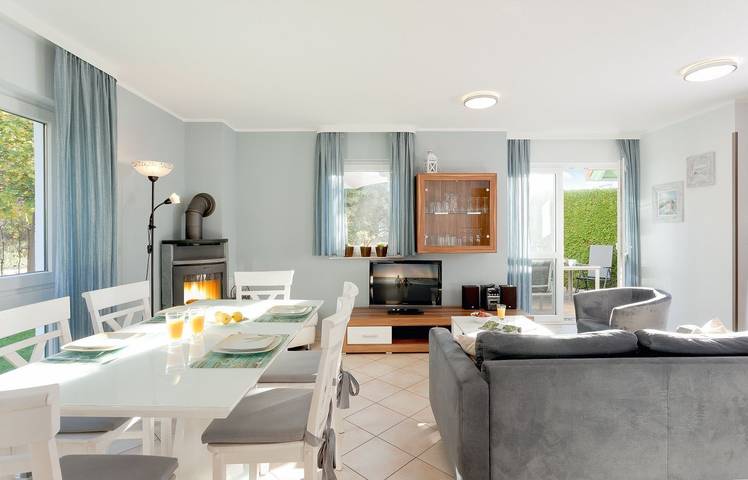 Ferienhaus für 6 Personen, mit Terrasse und Garten in Peenemünde - 2