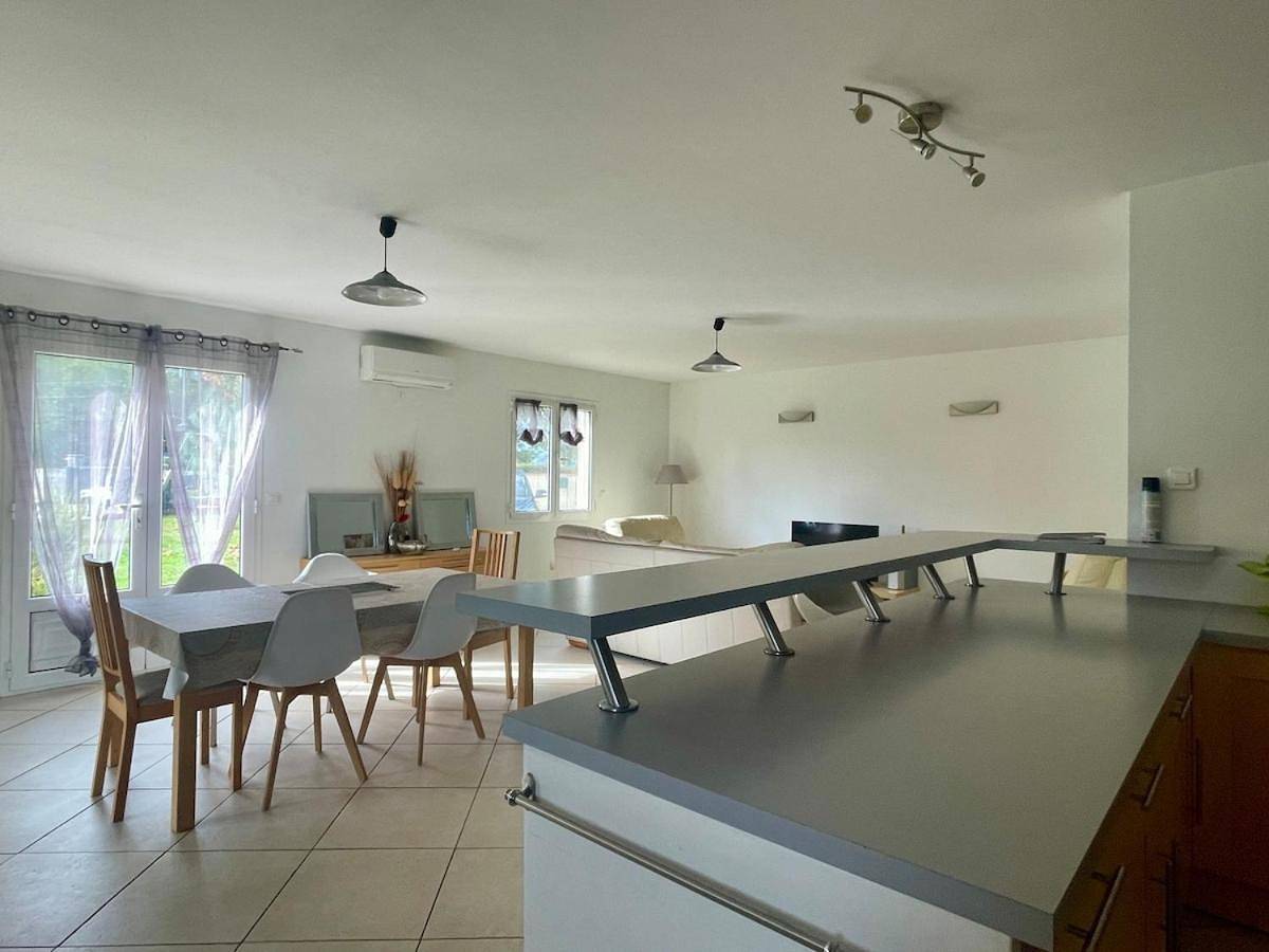 Three-Bedroom House in Boussens, Haute-Garonne