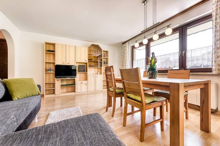 Ferienwohnung für 4 Personen, mit Balkon und Garten in Tschagguns