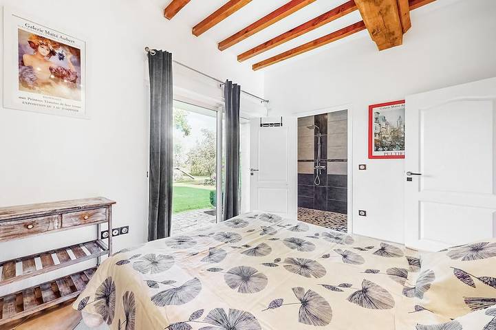 Location de vacances pour 6 personnes, avec jardin et sauna à Rubercy - 3