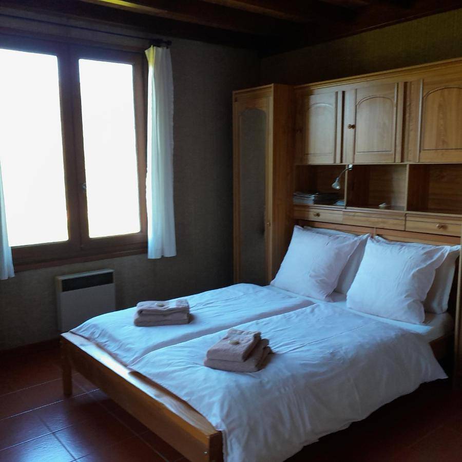 One-Bedroom Chalet in Boussenac, Parc naturel régional des Pyrénées ariégeoises