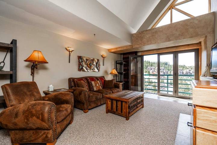 Ferienwohnung für 6 Personen, mit Pool und Whirlpool in Montana