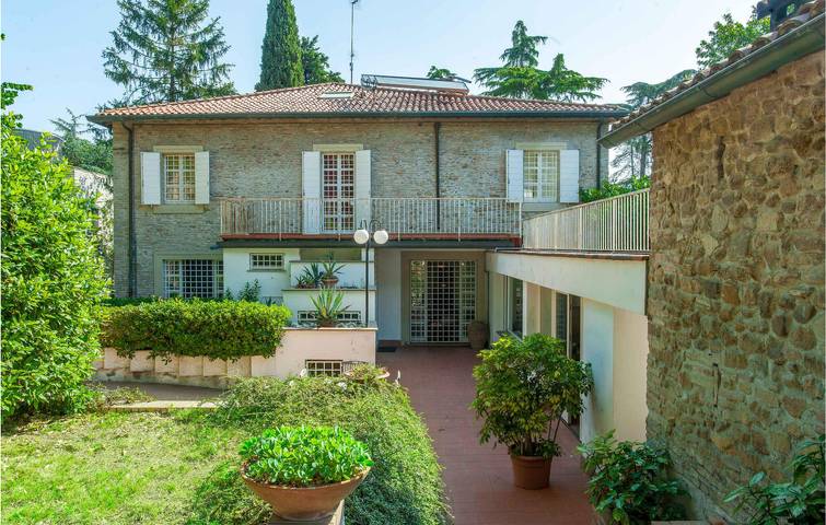 Casa vacanza per 11 persone, con Terrazza a Rimini