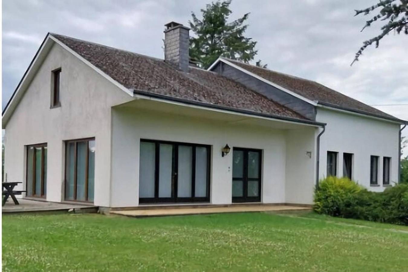 Welcoming Holiday Home in Porcheresse with a large garden in Porcheresse, Daverdisse