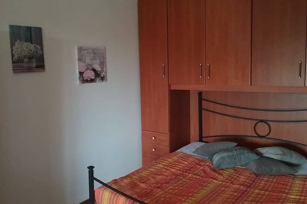 Ganze Wohnung, In der Nähe von Castelnuovo del Garda möblierte Wohnung in Sona, Gardasee-Berge