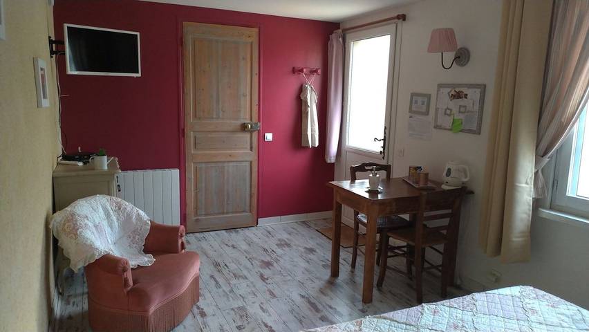 Chambre d’hôte pour 2 personnes, avec jardin et piscine dans Parc Naturel Régional des Causses du Quercy - 2