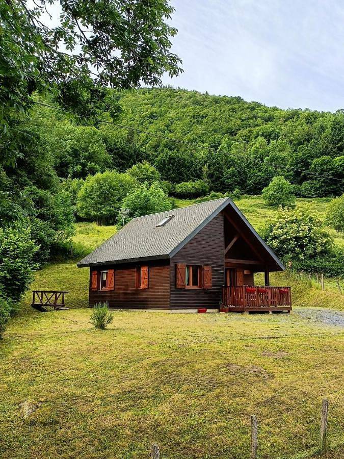 Chalet pour 6 personnes, avec terrasse et vue - 1